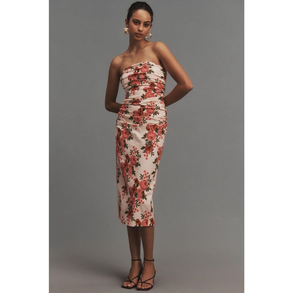 Anthropologie Soleil
Slim strapless ruched dress magic fabric edition